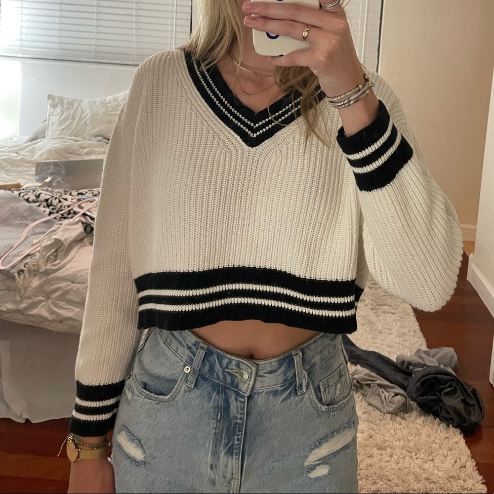 Pacsun LA Hearts Cropped Sweater